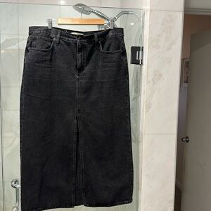 Madewell, 31 black denim maxi-skirt, NWT